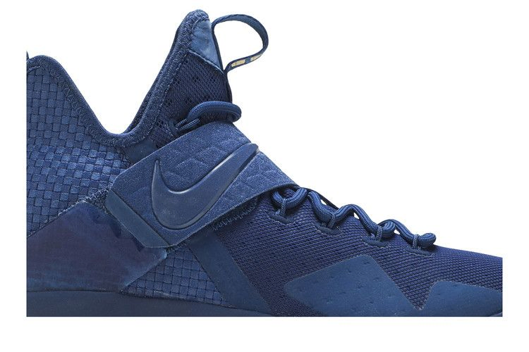 Кроссовки Nike LeBron 14 Limited 'Agimat'