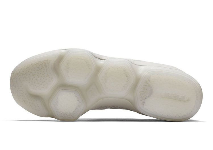 Кроссовки Nike LeBron 14 Low 'Light Bone'