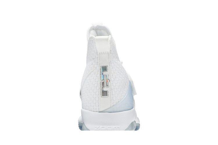 Кроссовки Nike LeBron 14 'Time to Shine'