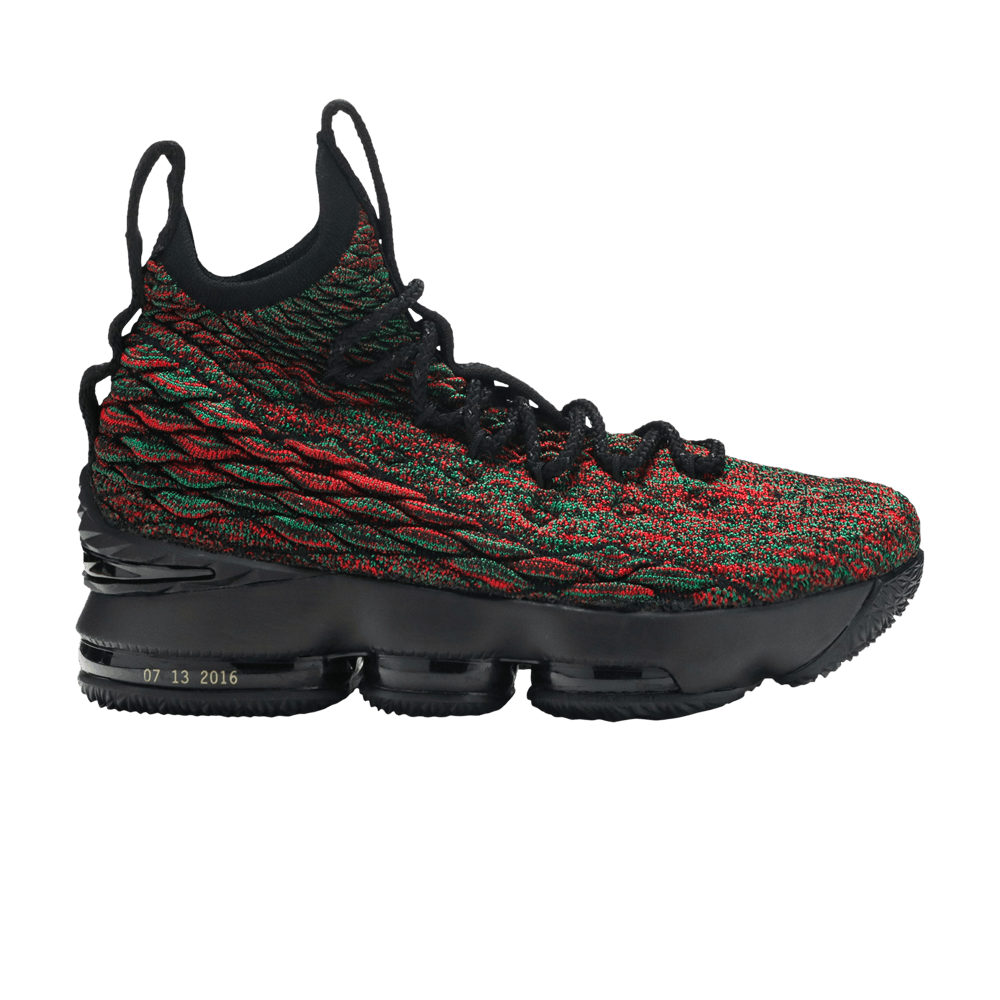 lebron-15-bhm-gs-943762-900
