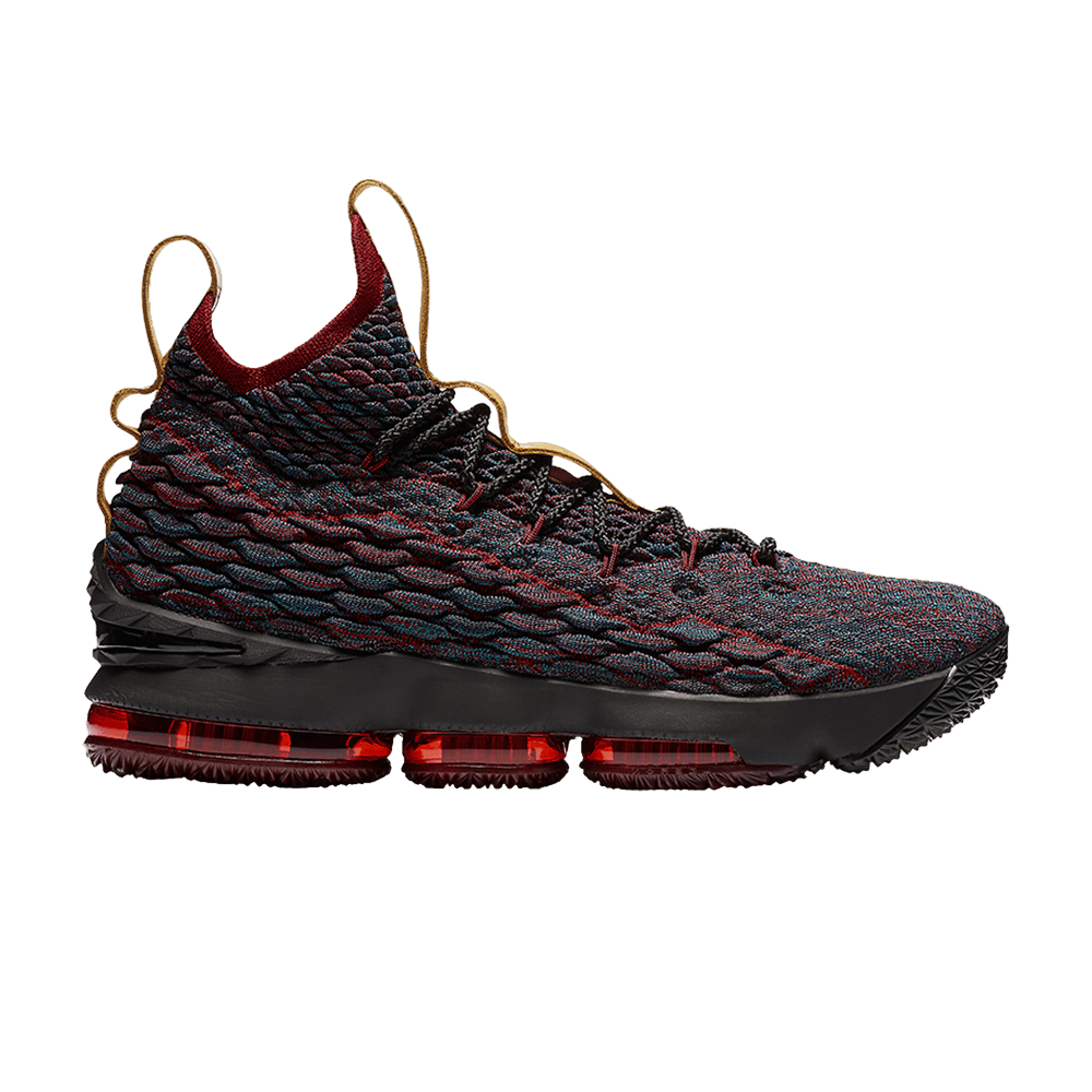 lebron-15-ep-new-heights-897649-300