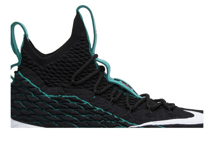 Кроссовки Nike LeBron 15 'Griffey' PE