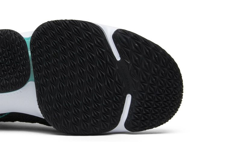 Кроссовки Nike LeBron 15 'Griffey' PE