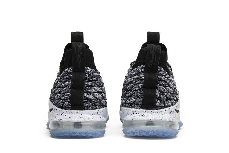 Кроссовки Nike LeBron 15 Low 'Ashes'