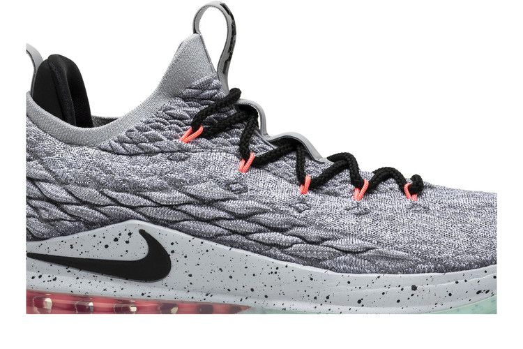 Кроссовки Nike Lebron 15 Low 'Melon'