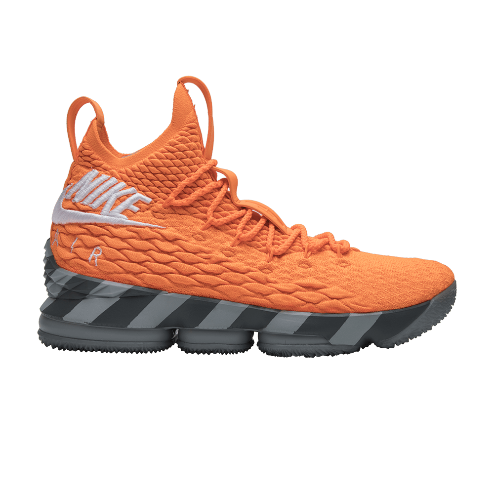 lebron-15-orange-box-pe-ar5125-800