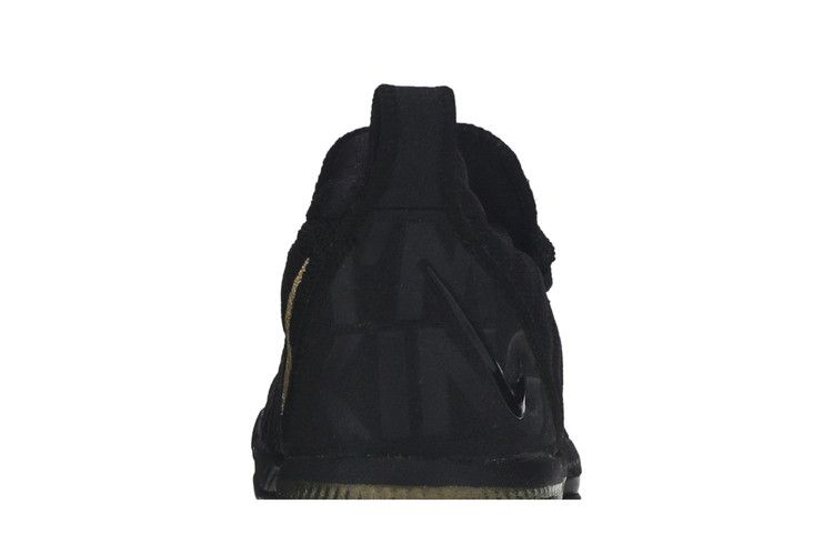 Кроссовки Nike LeBron 16 PS 'I'm King'