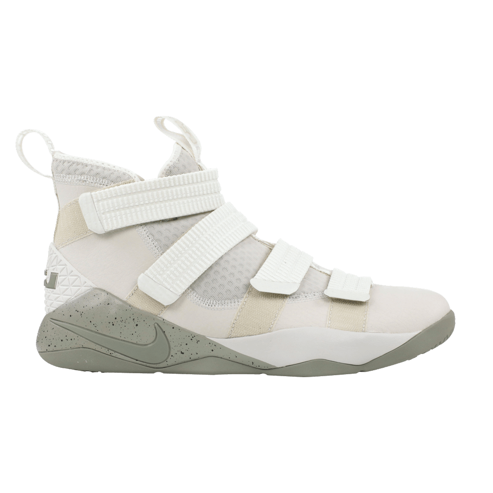 lebron-soldier-11-light-bone-897646-005