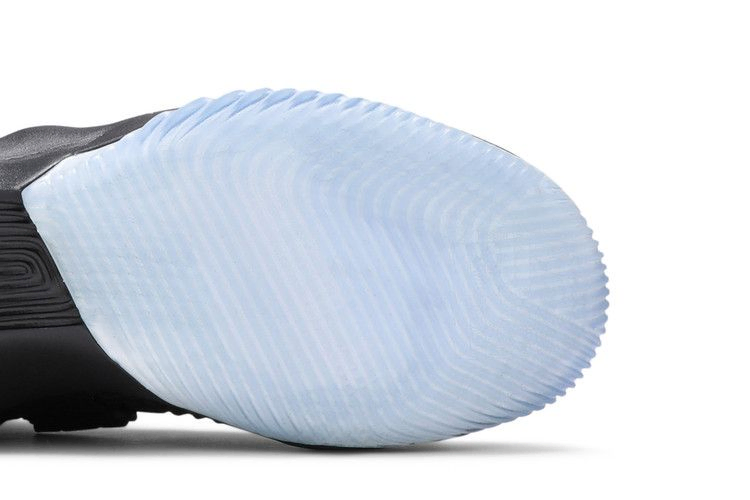 Кроссовки Nike LeBron Soldier 12 FlyEase 'Black Red'