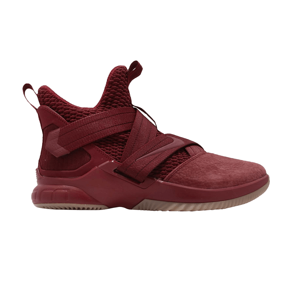 lebron-soldier-12-sfg-ep-ao4055-600