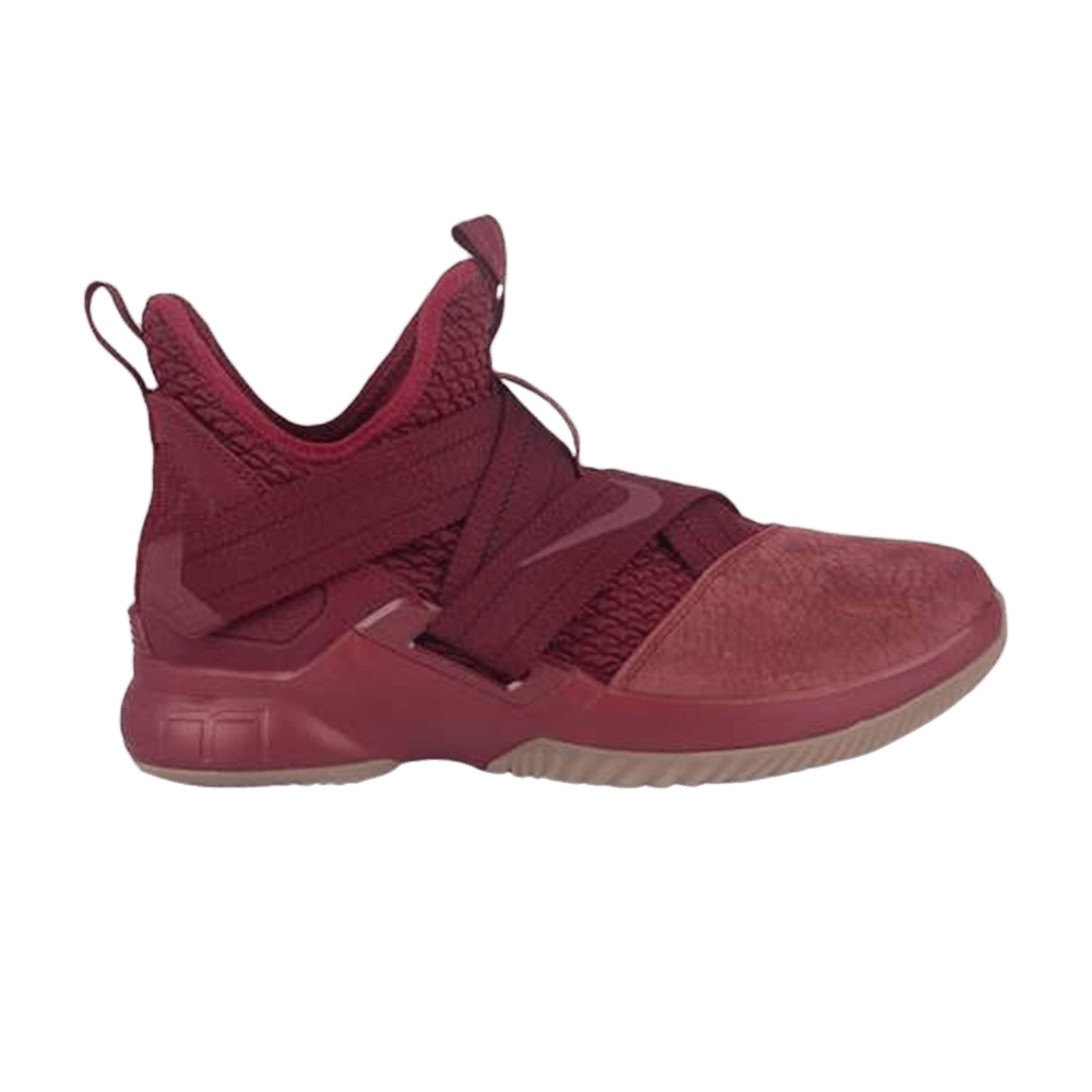 Кроссовки Nike Lebron Soldier 12 SFG GS 'Team Red'