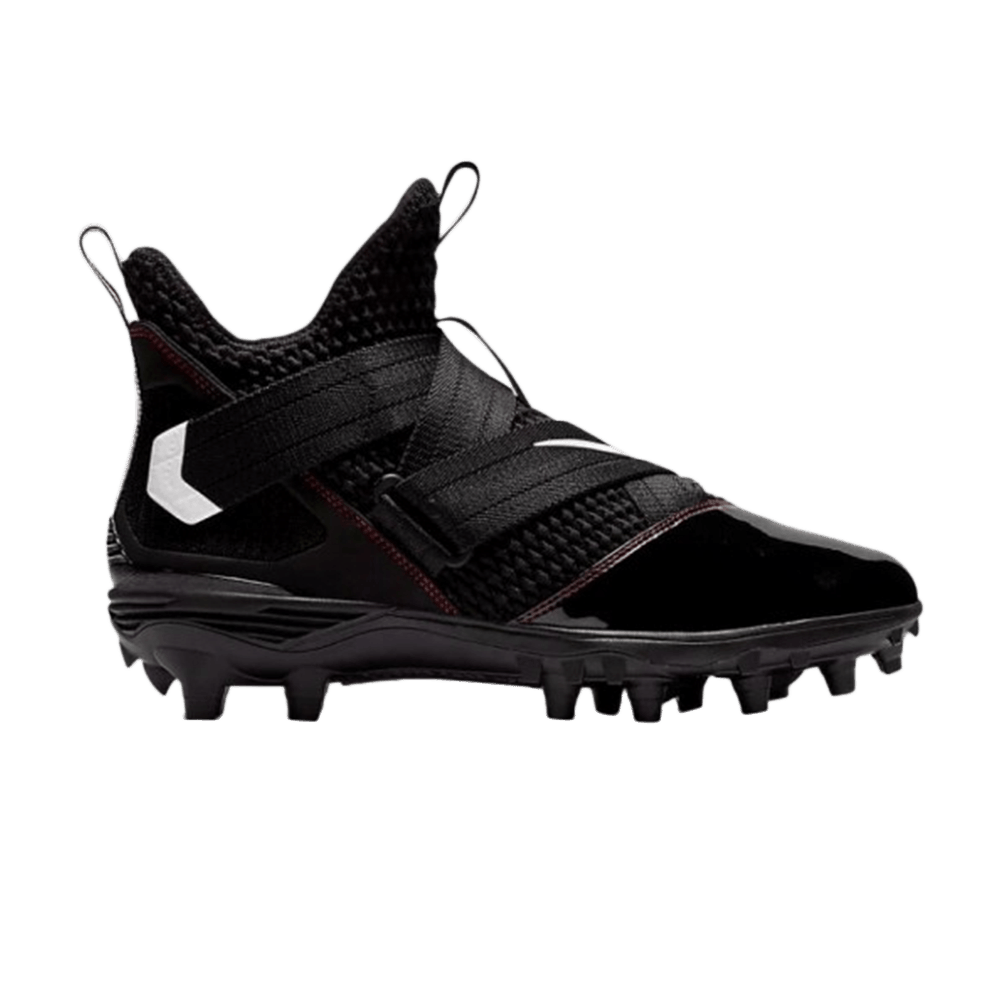 lebron-soldier-12-strike-black-red-cd4525-001