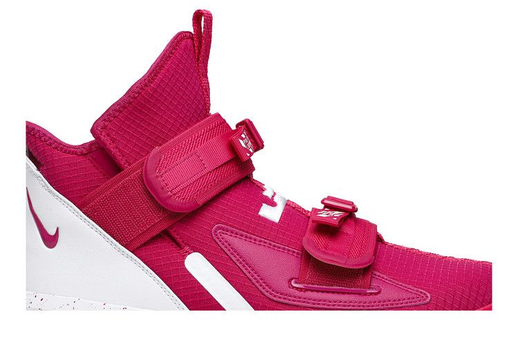 Кроссовки Nike LeBron Soldier 13 TB 'Vivid Pink'