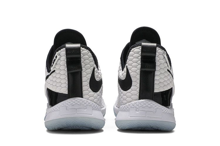 Кроссовки Nike LeBron Witness 3 Premium 'Concord'