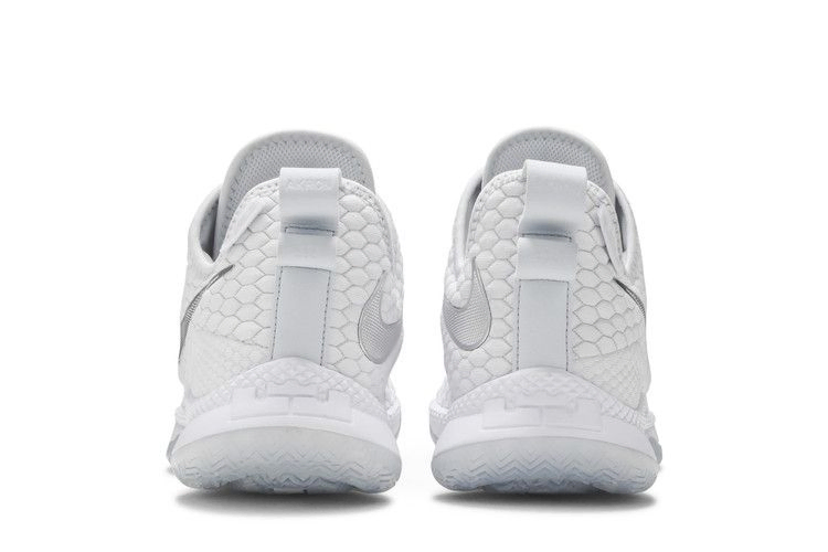 Кроссовки Nike LeBron Witness 3 'White Chrome'