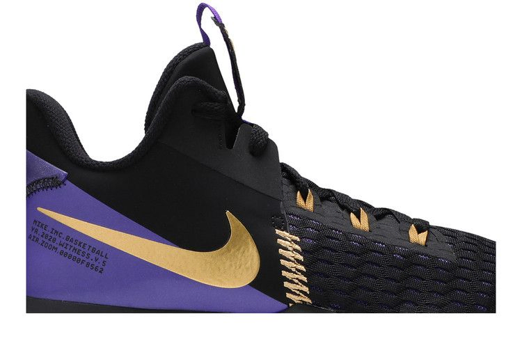 Кроссовки Nike LeBron Witness 5 'Fierce Purple Metallic Gold'