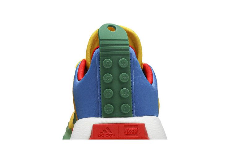 Кроссовки adidas LEGO x Sport J 'Equipment Yellow'