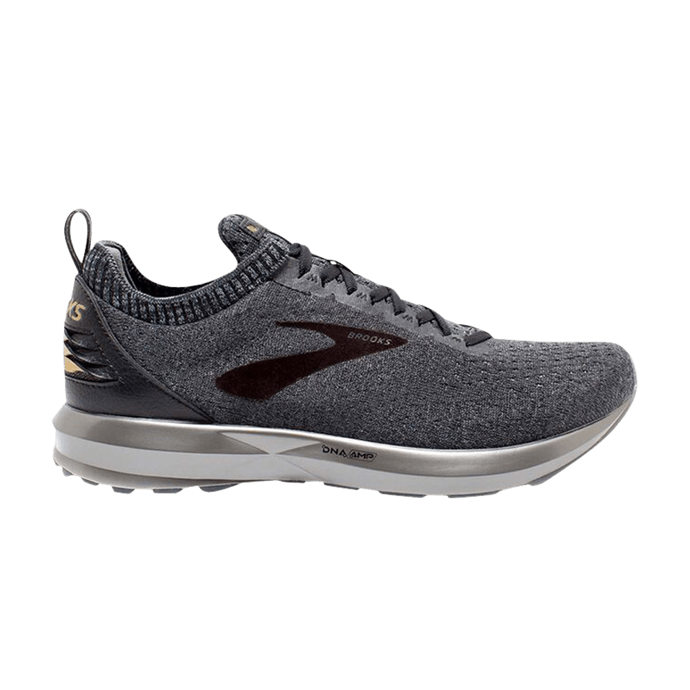 levitate-2-le-grey-black-110302-1d-040