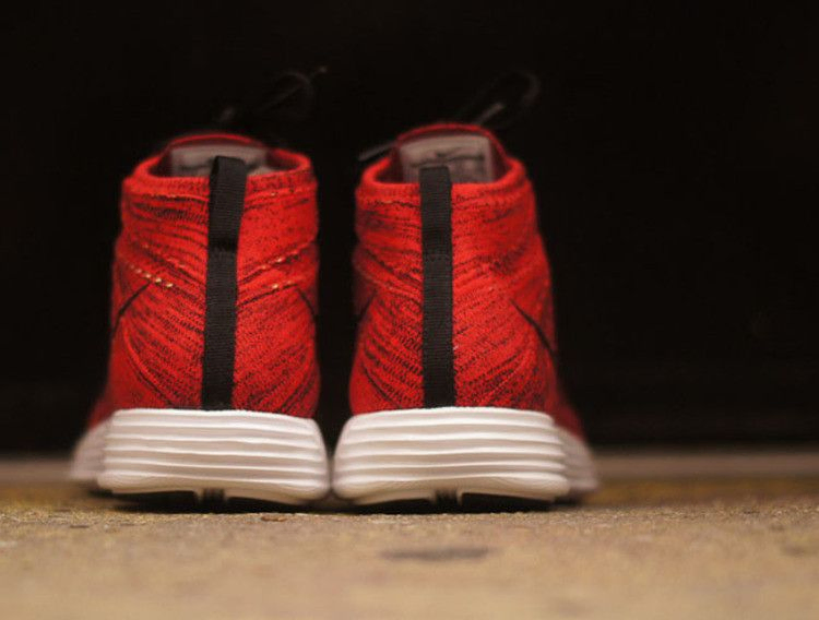 Кроссовки Nike Lunar Flyknit Chukka 'University Red'
