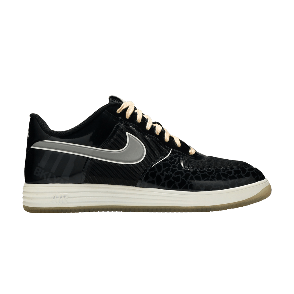 lunar-force-1-city-brooklyn-577666-002