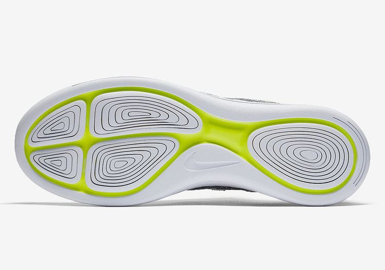 Кроссовки Nike LunarEpic Low Flyknit 2 'Multicolor'