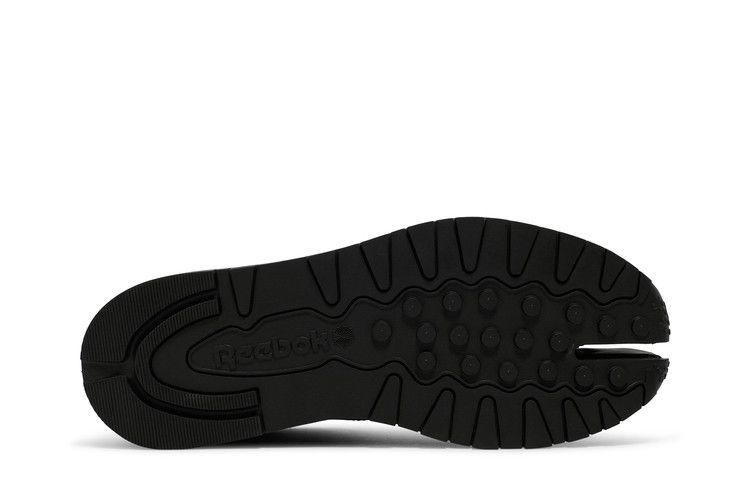 Кроссовки Reebok Maison Margiela x Classic Leather Tabi 'Black'