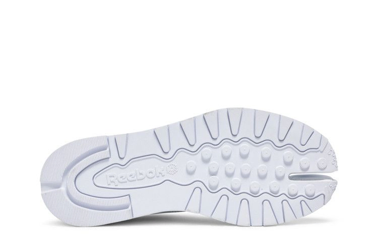 Кроссовки Reebok Maison Margiela x Classic Leather Tabi 'White'