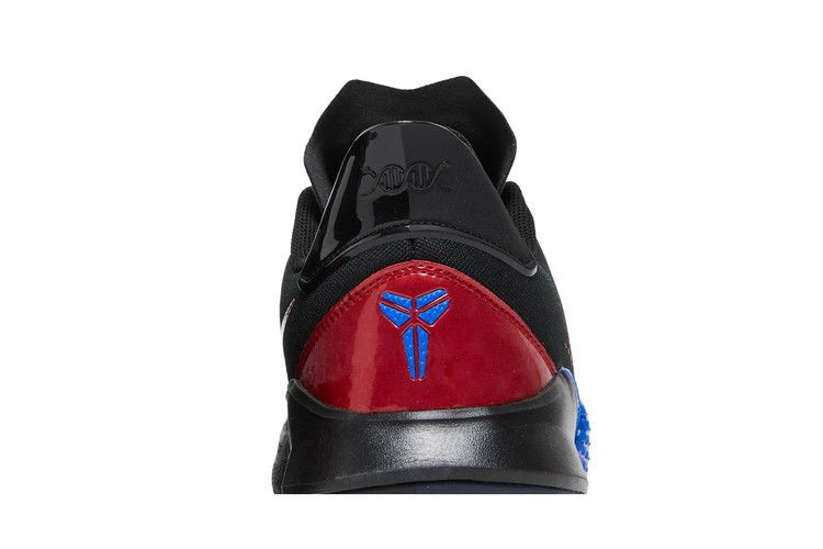 Кроссовки Nike Mamba Fury 'Black Racer Blue'