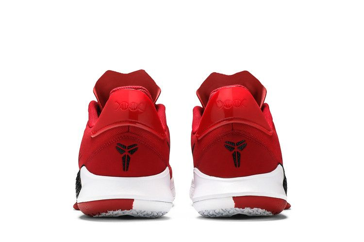 Кроссовки Nike Mamba Fury Team 'Gym Red'
