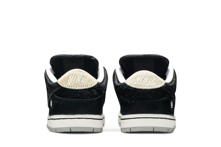 Кроссовки Nike Medicom Toy x Dunk Low SB TD 'BE@RBRICK'