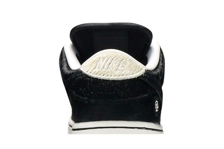 Кроссовки Nike Medicom Toy x Dunk Low SB TD 'BE@RBRICK'