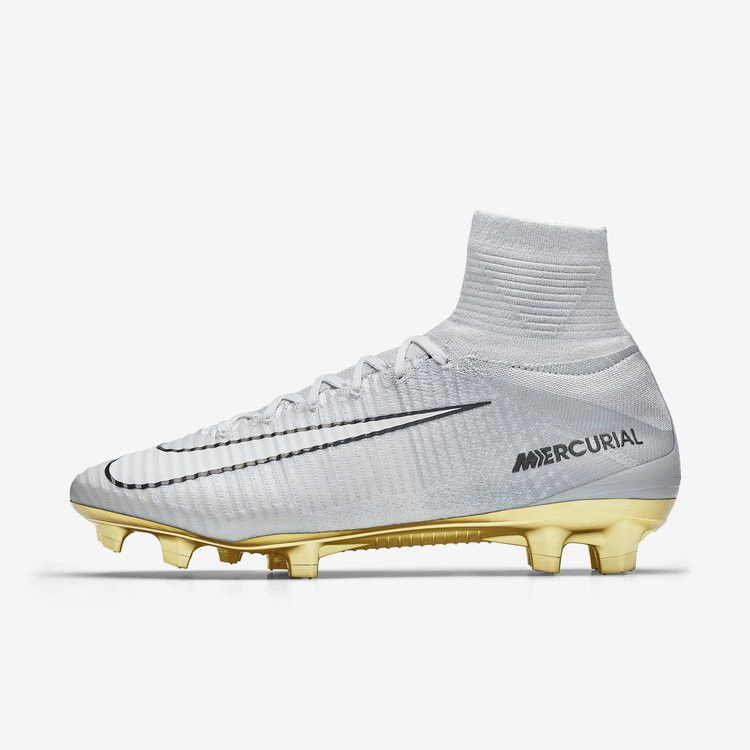 Кроссовки Nike Mercurial Superfly V CR7 SE FG 'Vitorias'