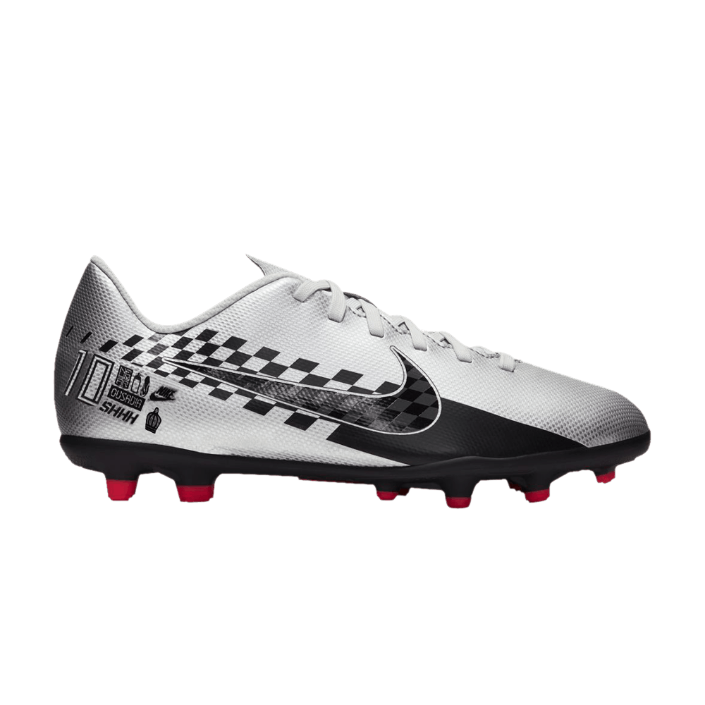 mercurial-vapor-13-club-njr-fg-mg-gs-chrome-black-at8163-006
