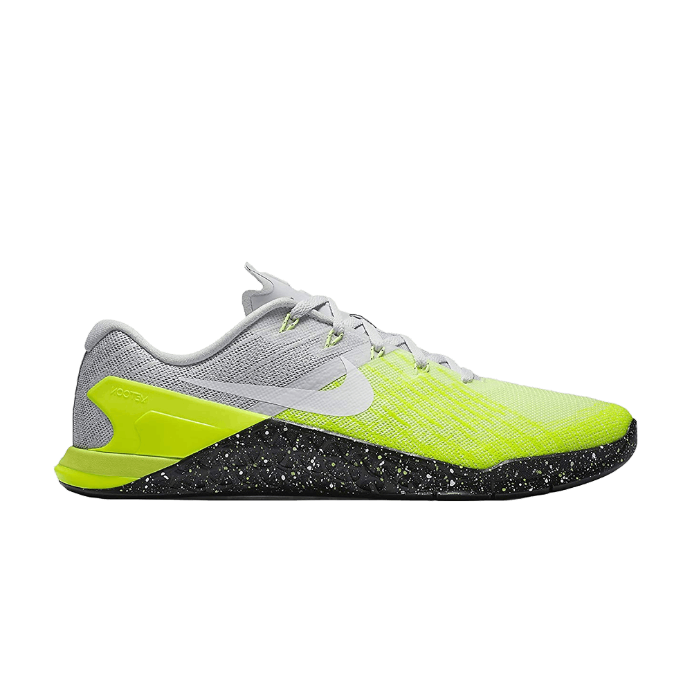 metcon-3-pure-platinum-volt-852928-006