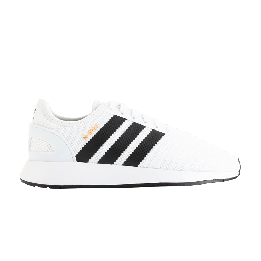 n-5923-j-footwear-white-b37070
