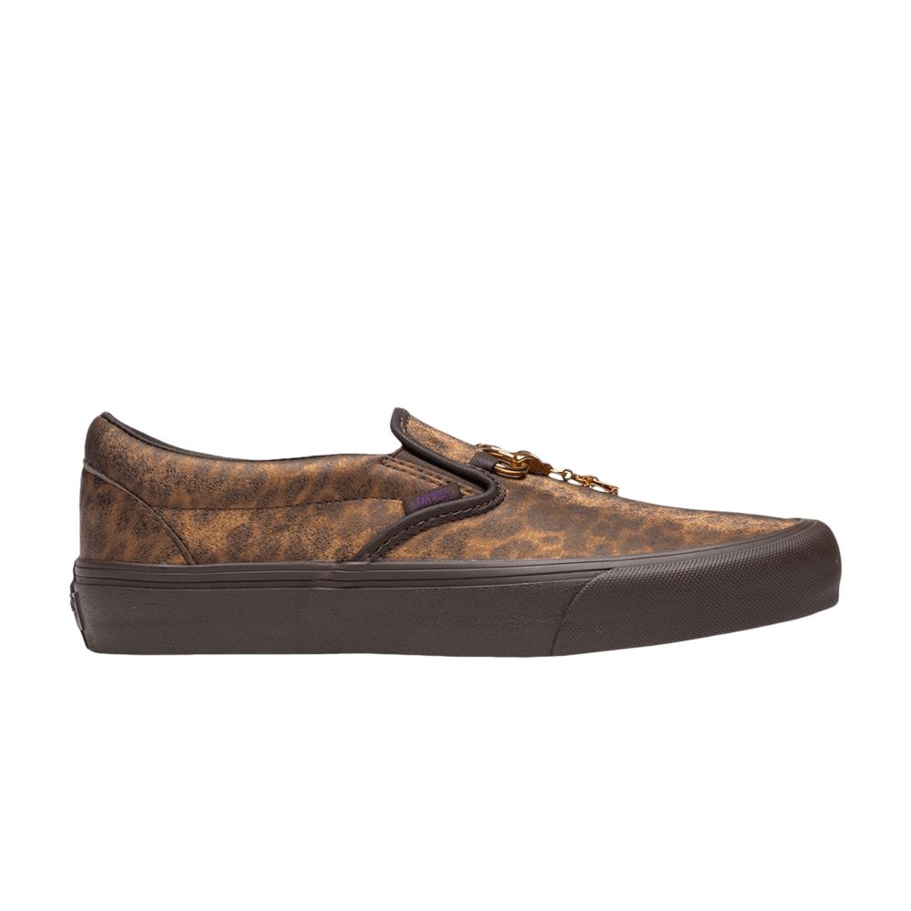 needles-x-vault-classic-slip-on-v-animal-print-brown-vn0a3qxy2gu