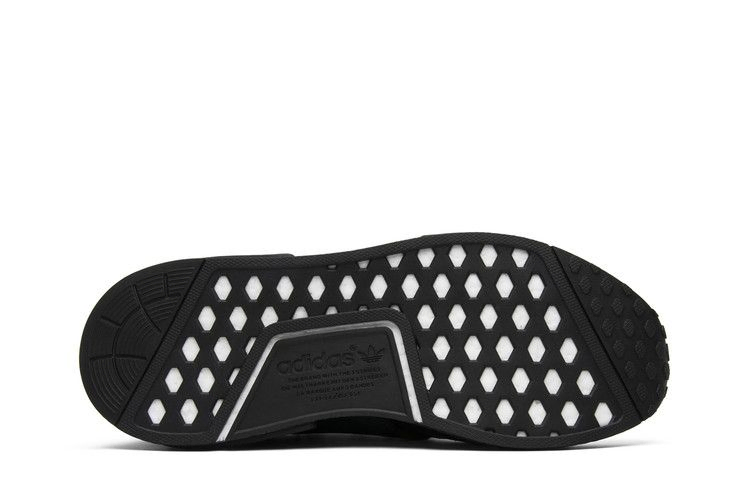 Кроссовки adidas Neighborhood x NMD_R1 Primeknit 'Triple Black'