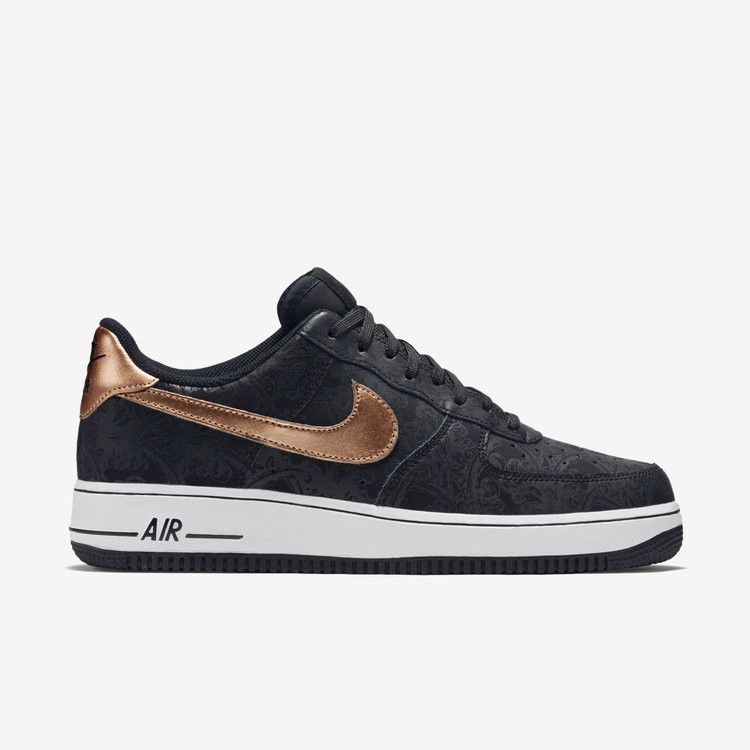 Кроссовки Nike Air Force 1 Low '07 LV8 'Black'