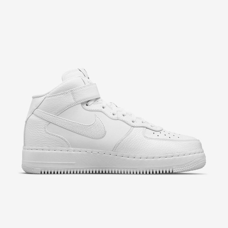 Кроссовки Nike Air Force 1 Mid CMFT