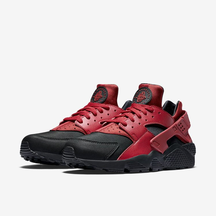 Кроссовки Nike Air Huarache Premium 'Gym Red'