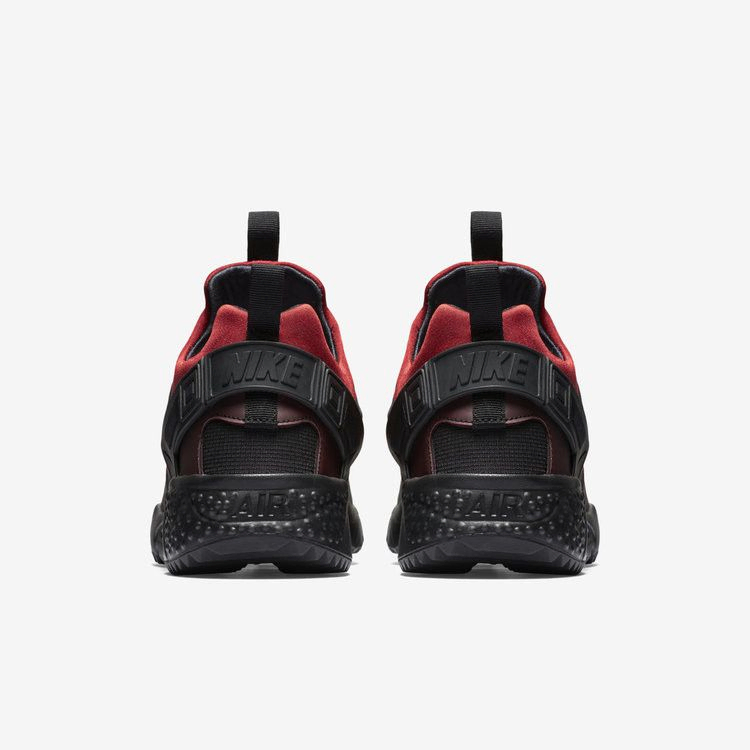 Кроссовки Nike Air Huarache Utility 'Gym Red Black'