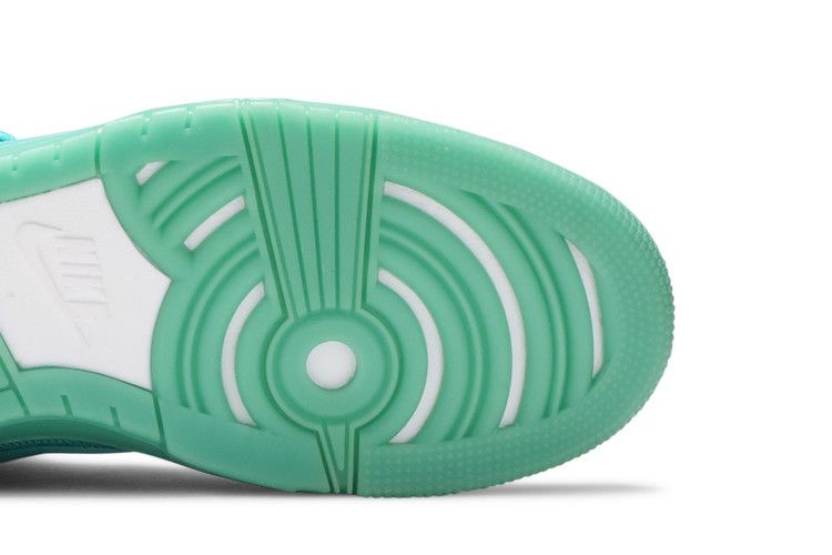 Кроссовки Nike Dunk CMFT Premium 'Light Retro'