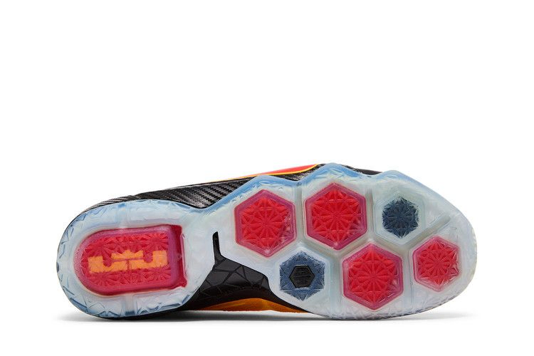 Кроссовки Nike LeBron 12 'CLE'