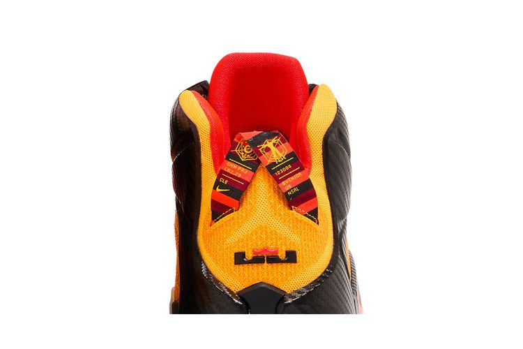 Кроссовки Nike LeBron 12 'CLE'