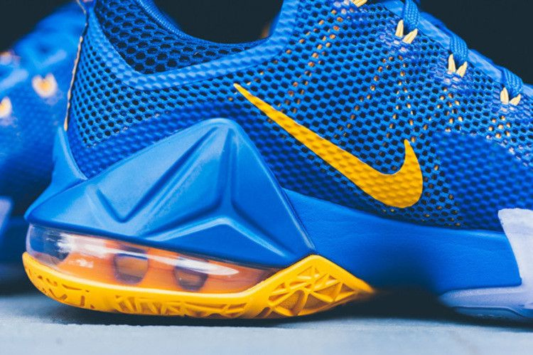 Кроссовки Nike LeBron 12 Low 'Entourage'