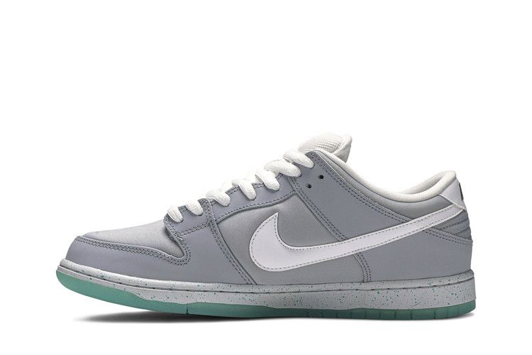 Кроссовки Nike SB Dunk Low 'Marty McFly'