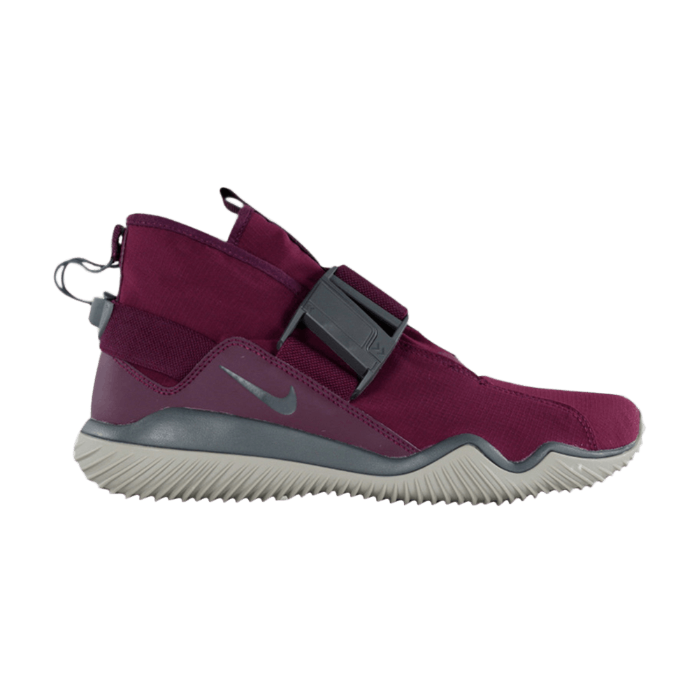 nikelab-07-kmtr-921664-600