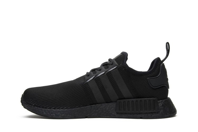 Кроссовки adidas NMD_R1 'Triple Black Reflective'