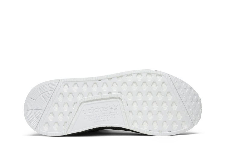 Кроссовки adidas NMD_R1 'Black'