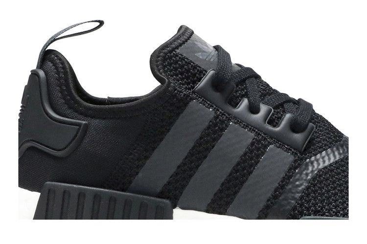 Кроссовки adidas NMD_R1 'Black Scarlet'